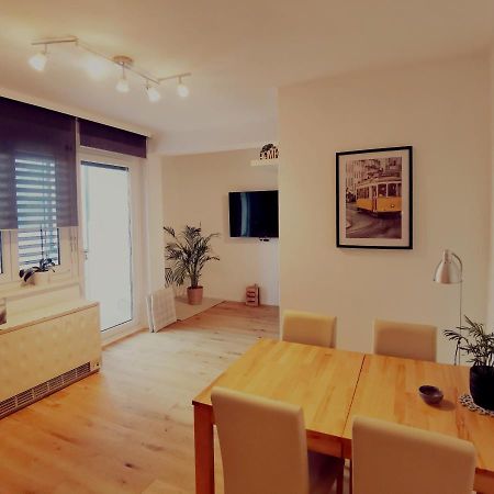 Citycenter Apartment Stadthalle Graz Exterior photo