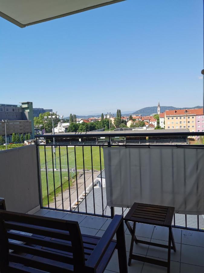 Citycenter Apartment Stadthalle Graz Exterior photo